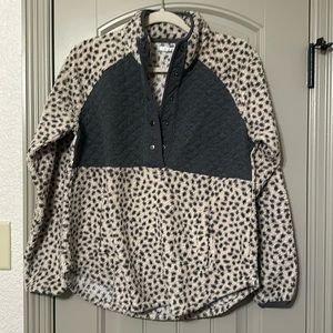 Maurices Fleece Pullover Medium
